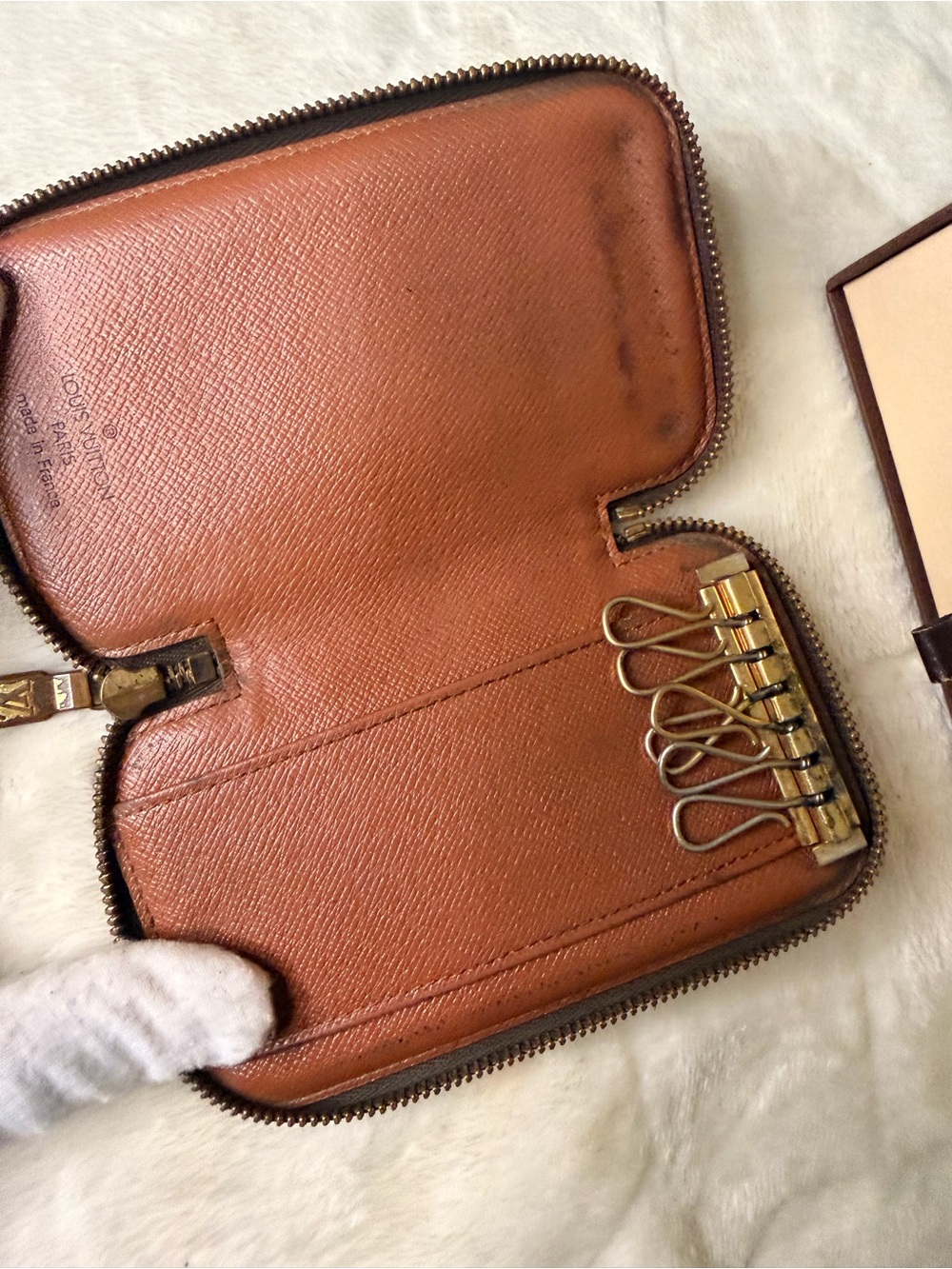 Louis Vuitton RARE Zippy zip around 6 key Cles/ card holder - Picture 13 of 16